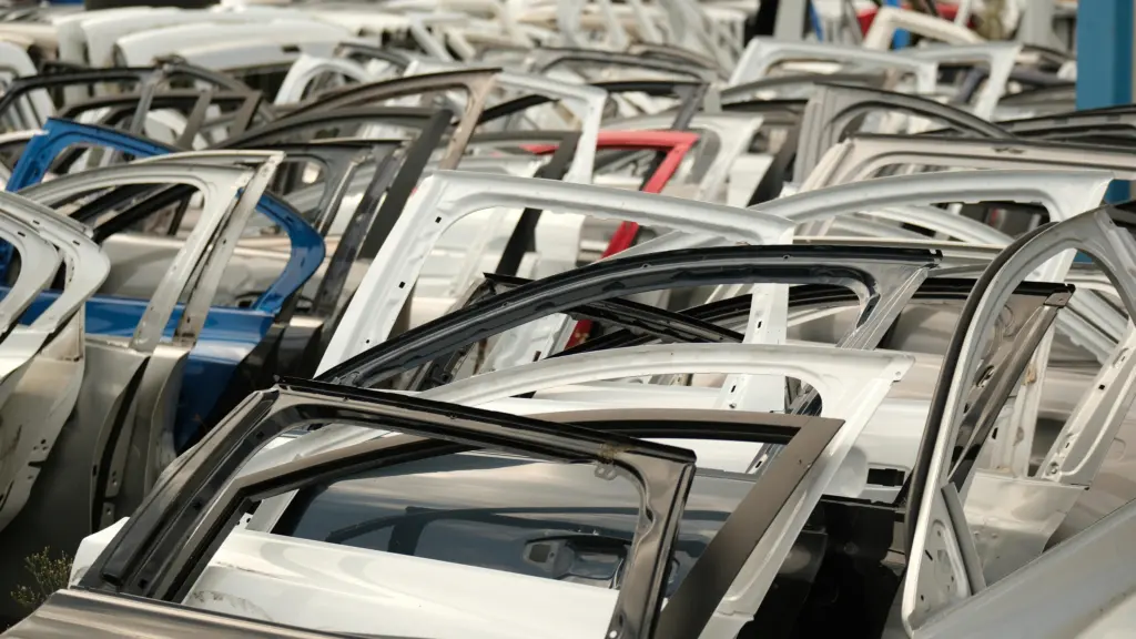 Who Buys Cars for Parts