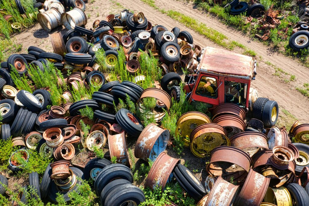 How Scrap Yards Calculate Their Offers for Your Car